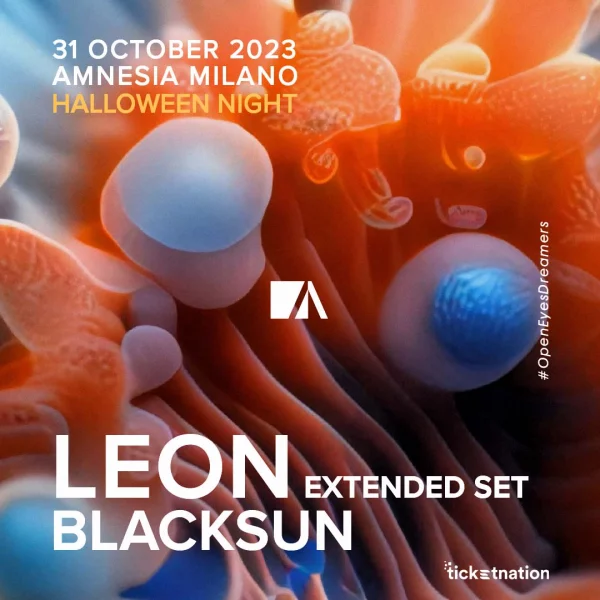 HALLOWEEN NIGHT @ AMNESIA MILANO w/ LEON